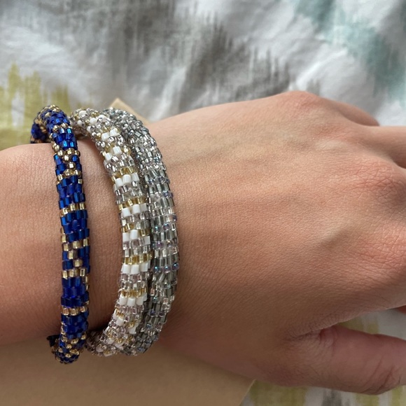 Lily and Laura - Picture 2 of 2